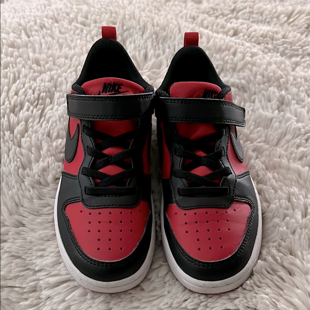 Nike Boys Red and Black Sneakers